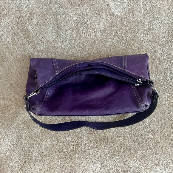 Terra Purple Genuine Leather Shoulder Purse - Picture 10 of 10